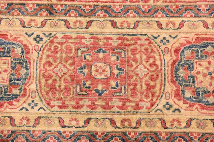 6' 6 x 9' 7 Hand Knotted Kazak Oriental Rug