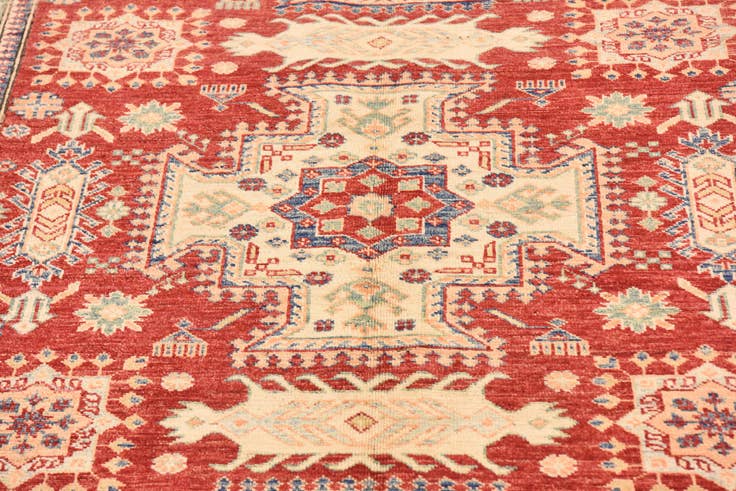 Detail image of 5' 7 x 8' Hand Knotted Kazak Oriental Rug