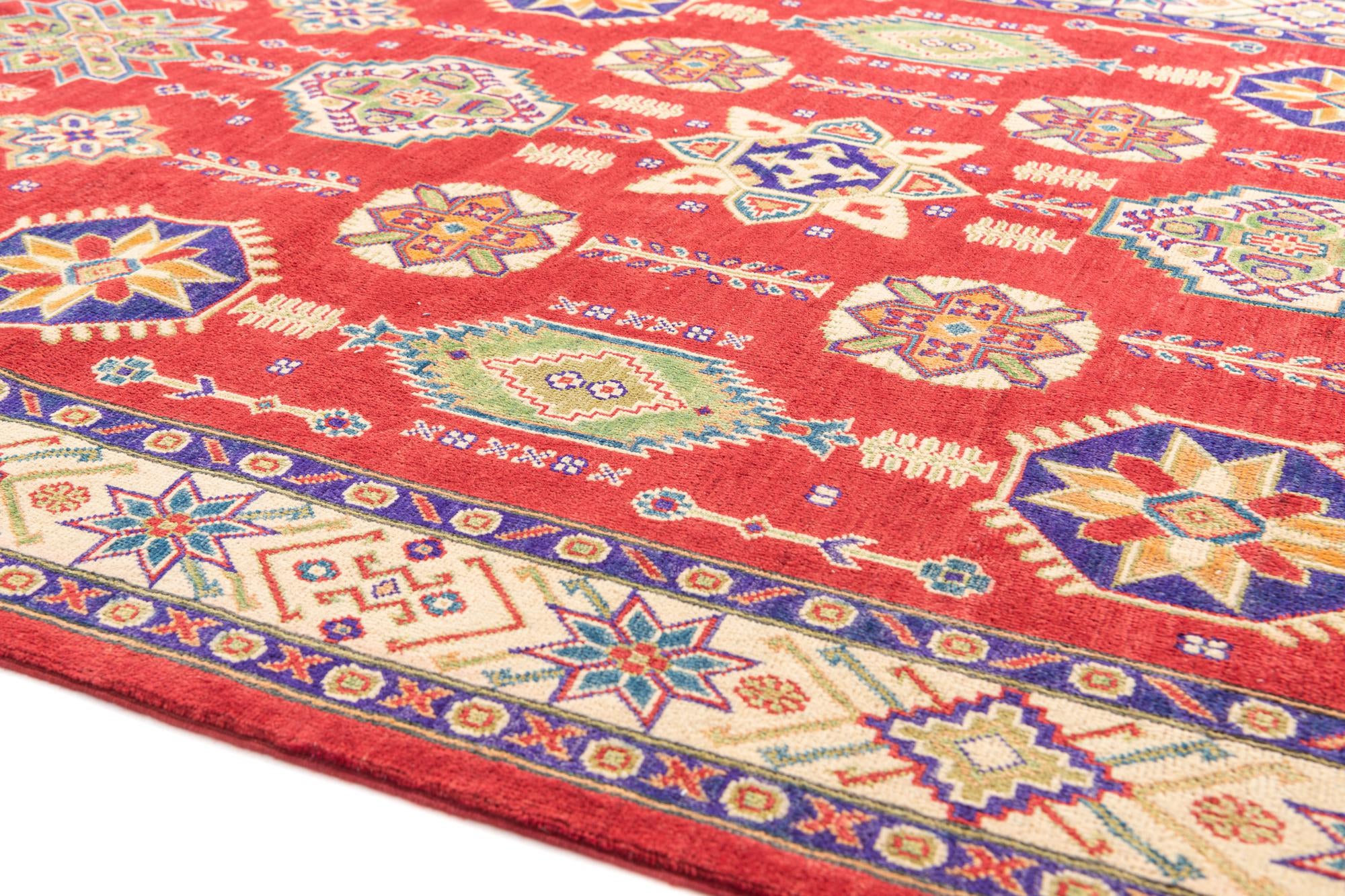5' 6 x 8' 7 Hand Knotted Kazak Rug