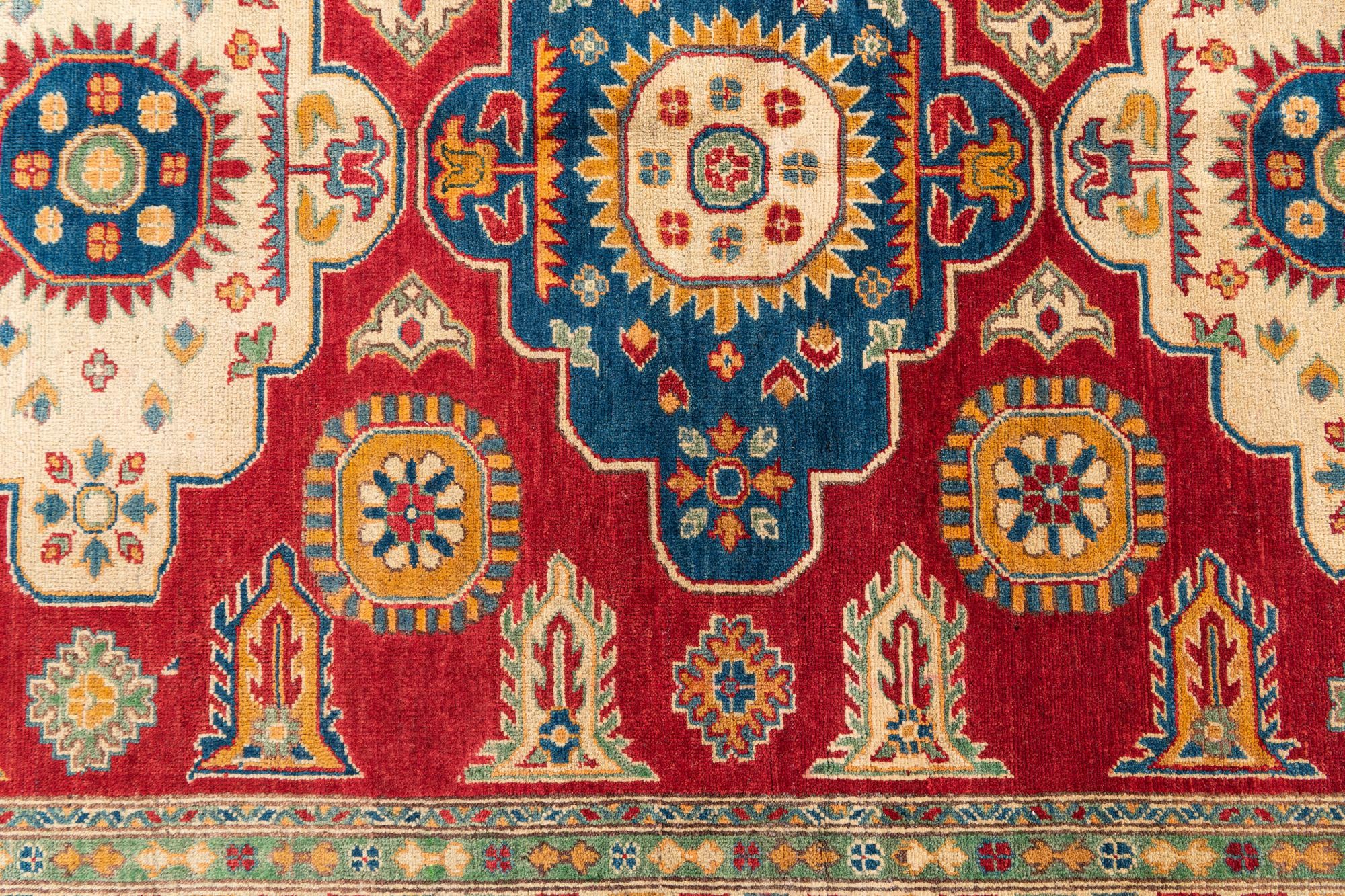 5' 9 x 7' 8 Hand Knotted Kazak Rug