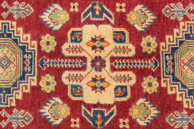 Detail image of 2' 8 x 4' Hand Knotted Kazak Rug