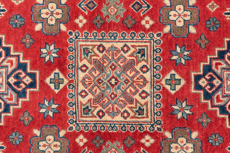 Detail image of 2' 9 x 4' 5 Hand Knotted Kazak Rug
