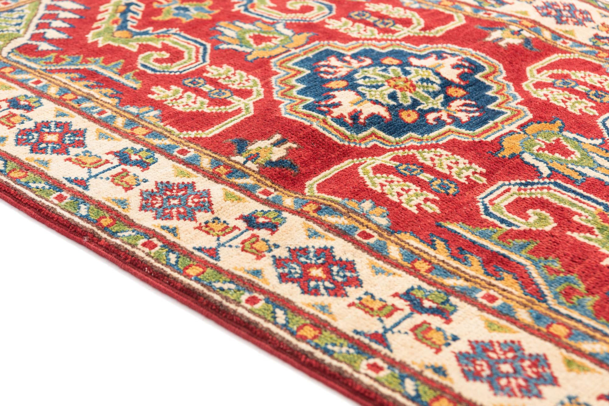 2' 7 x 4' 4 Hand Knotted Kazak Rug