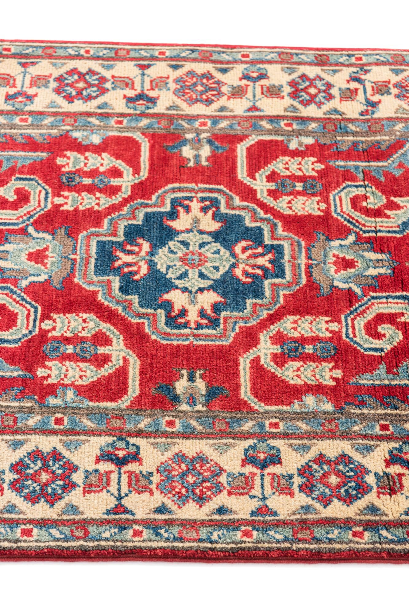 2' 8 x 4' 3 Hand Knotted Kazak Rug