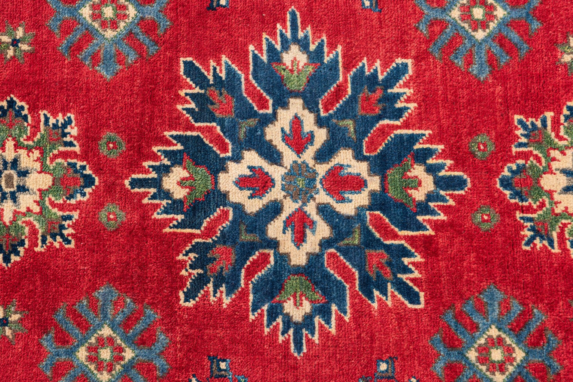 2' 10 x 4' Hand Knotted Kazak Rug