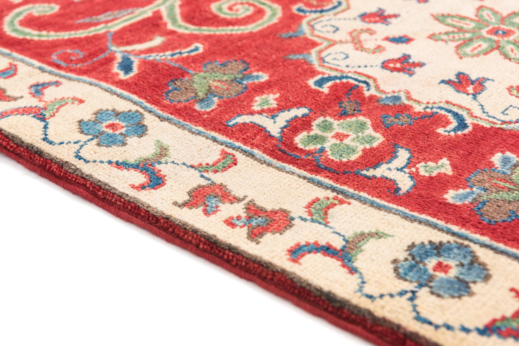 2' 9 x 4' 3 Hand Knotted Kazak Rug