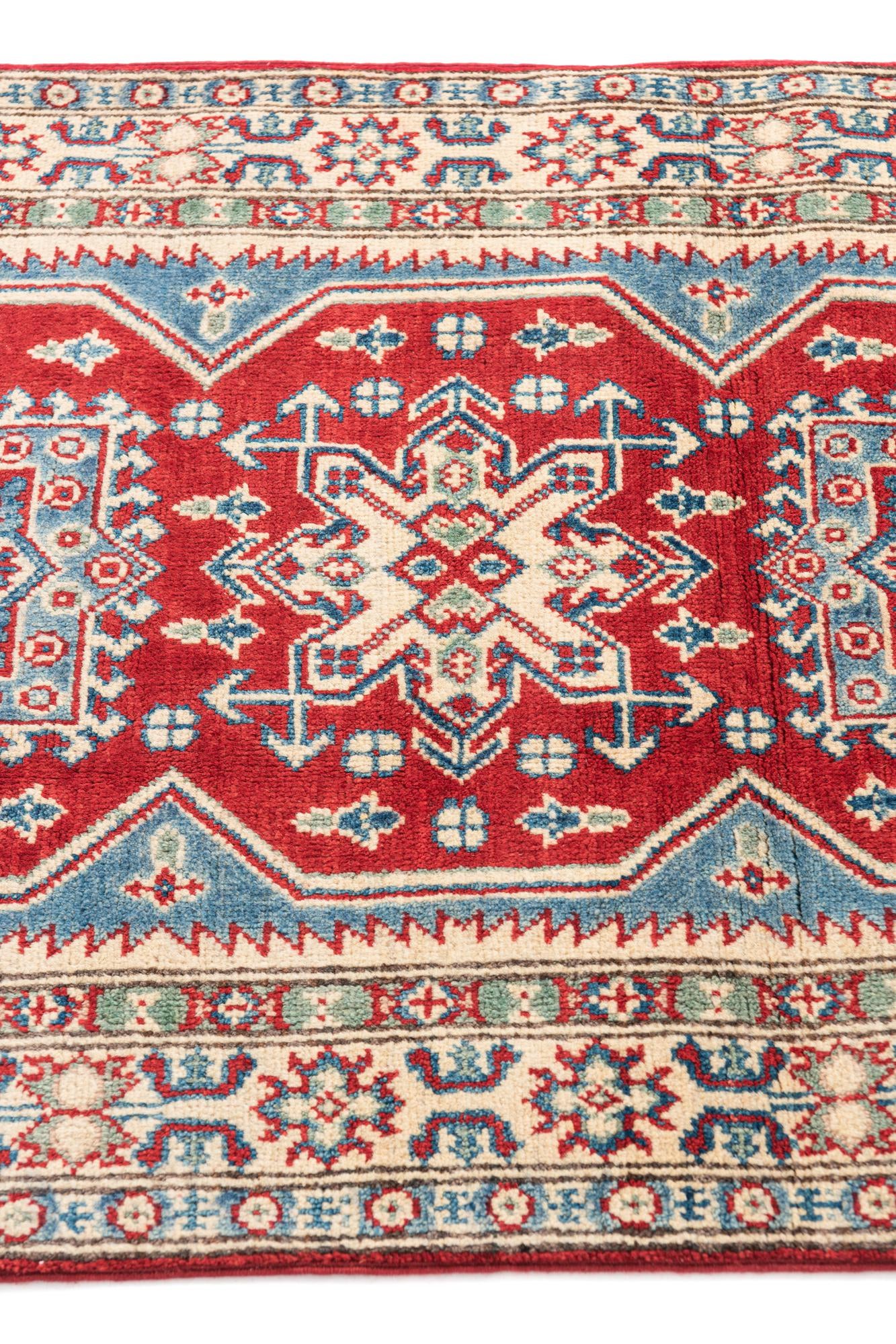 2' 9 x 4' 2 Hand Knotted Kazak Rug