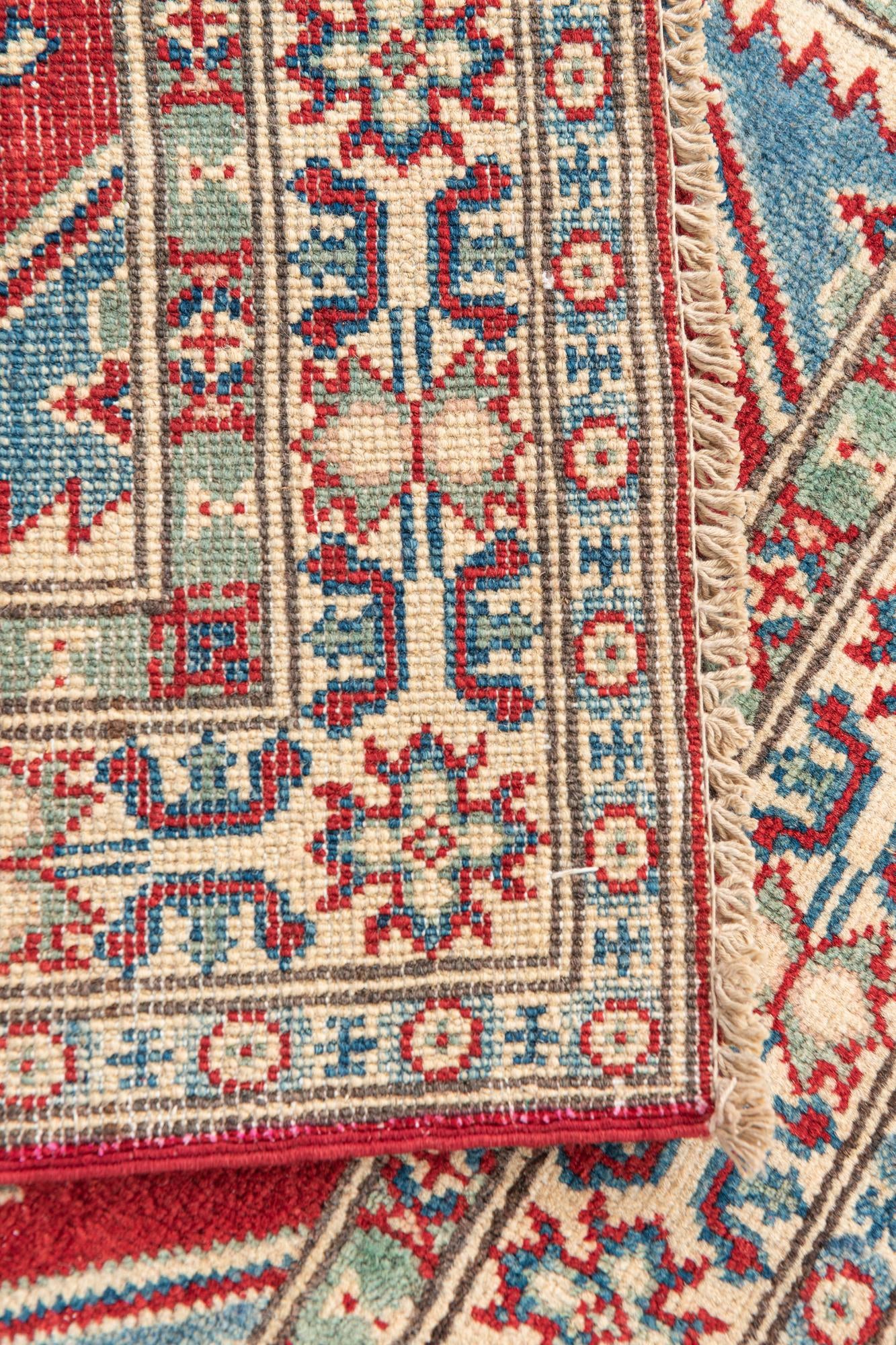 2' 9 x 4' 2 Hand Knotted Kazak Rug