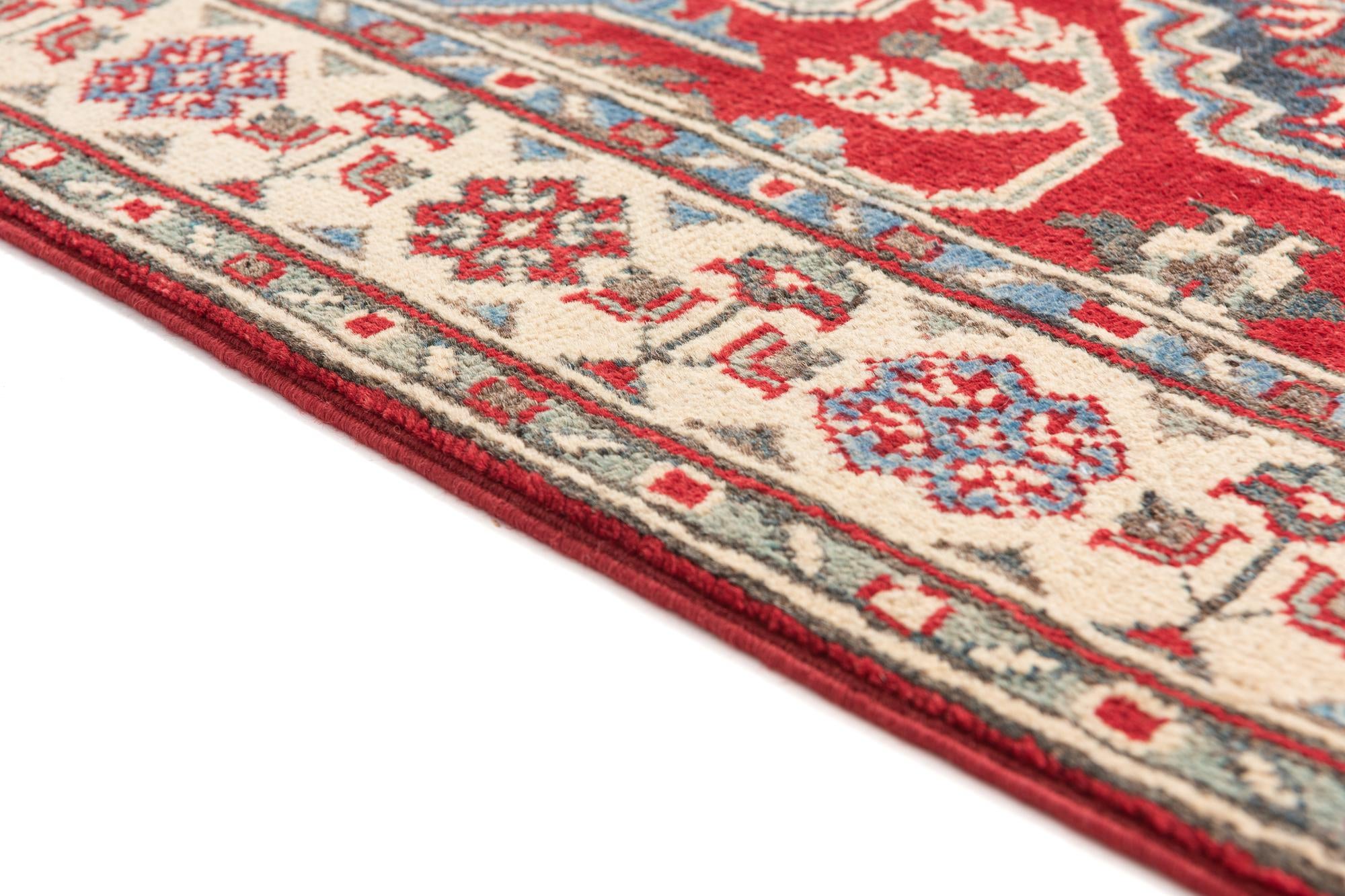 2' 8 x 4' 2 Hand Knotted Kazak Rug