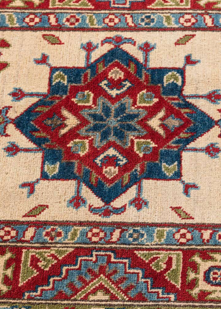 2' 8 x 4' 1 Hand Knotted Kazak Rug
