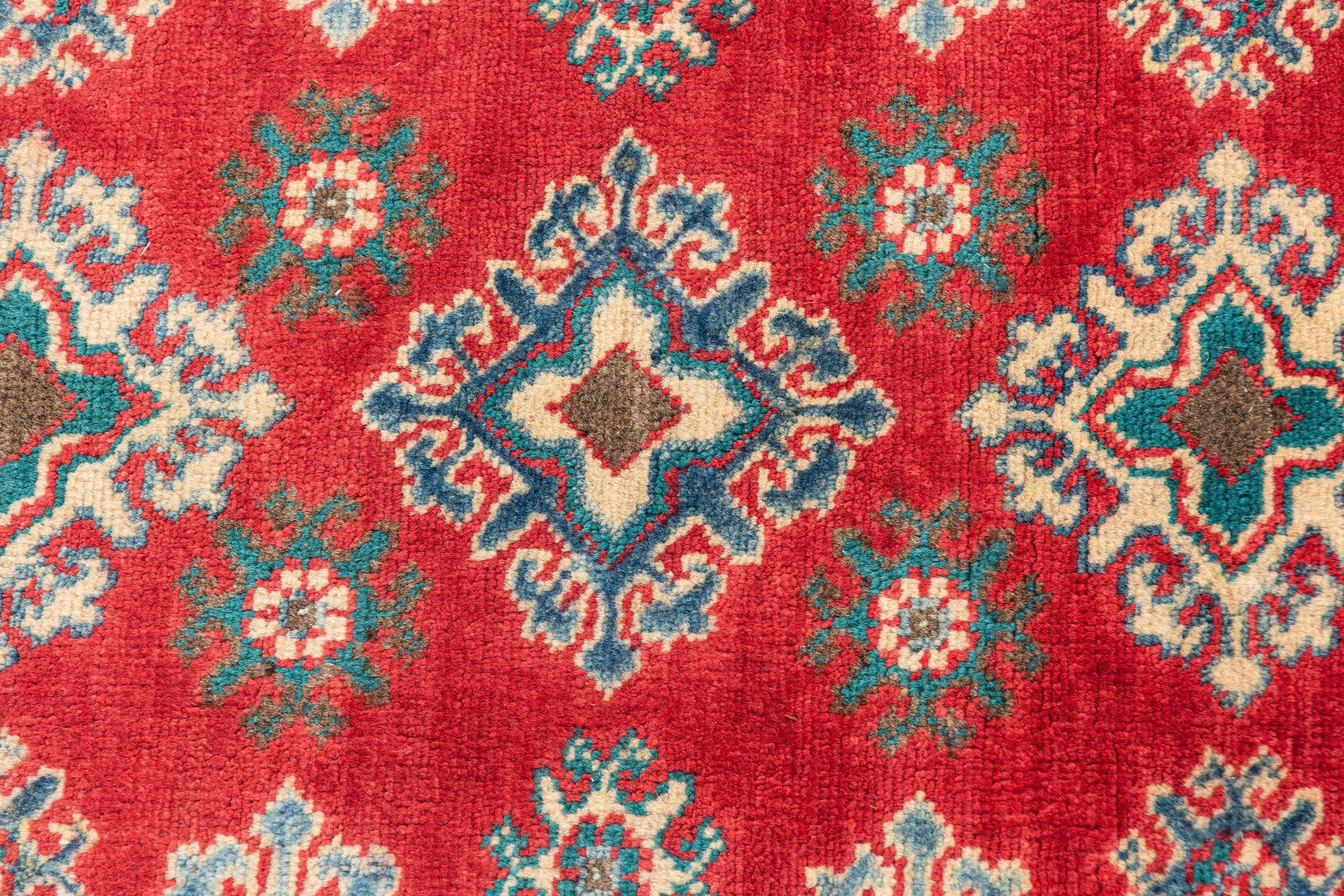 2' 8 x 4' Hand Knotted Kazak Rug