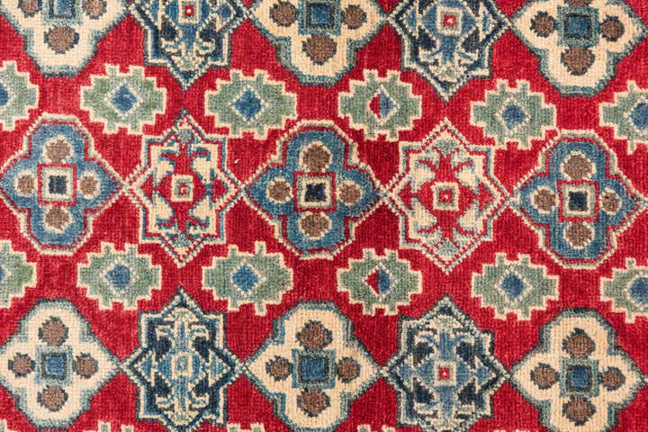 2' 10 x 4' Hand Knotted Kazak Rug