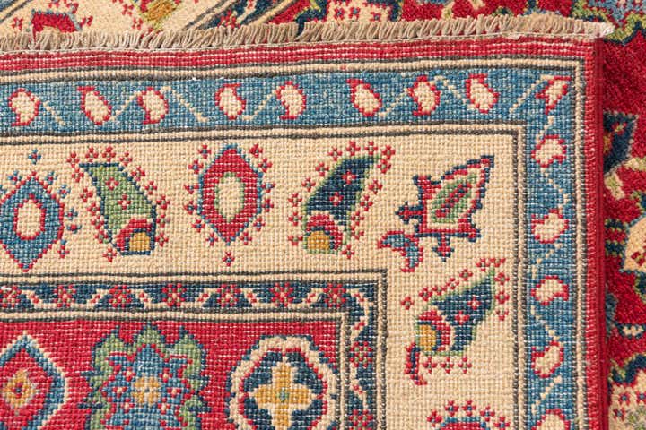 2' 8 x 4' 1 Hand Knotted Kazak Rug