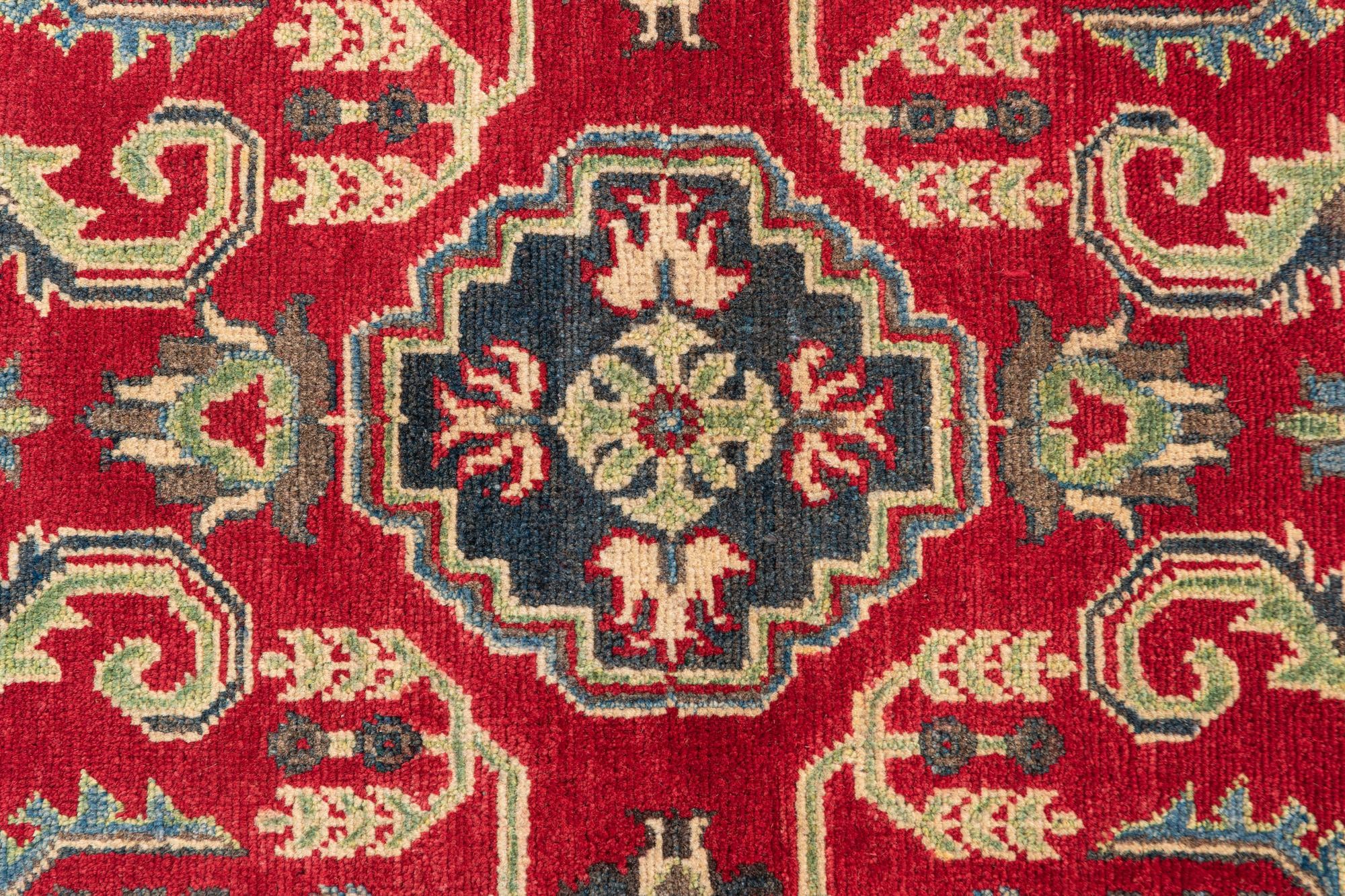2' 8 x 4' 3 Hand Knotted Kazak Rug