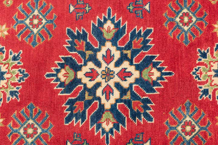 2' 8 x 4' 1 Hand Knotted Kazak Rug