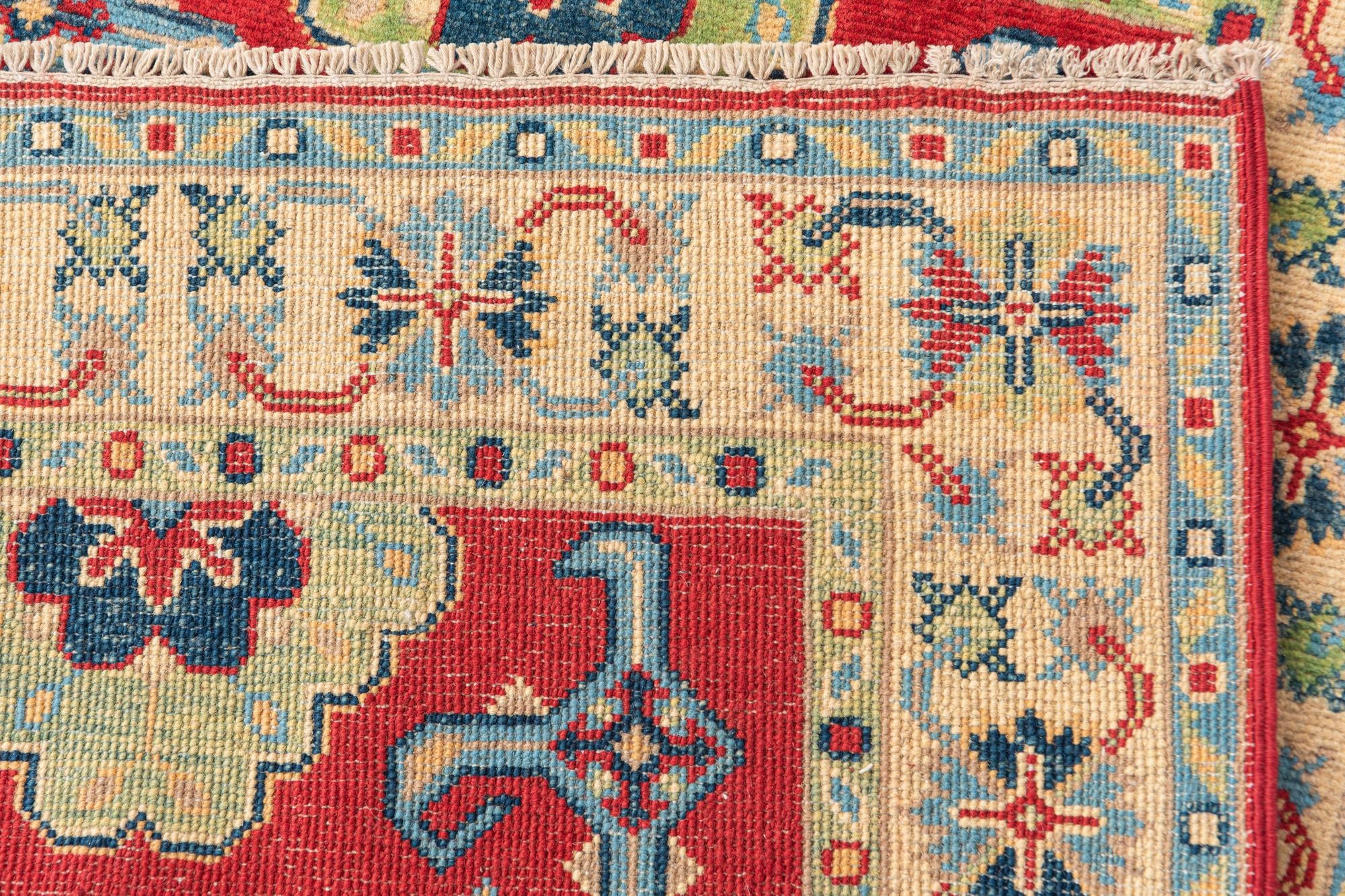 2' 9 x 4' Hand Knotted Kazak Rug