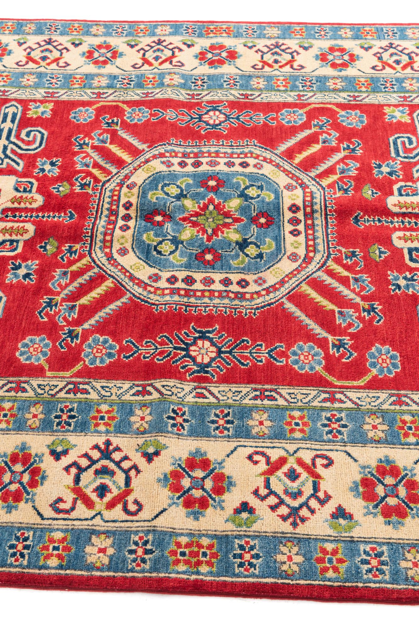 5' 7 x 8' Hand Knotted Kazak Rug
