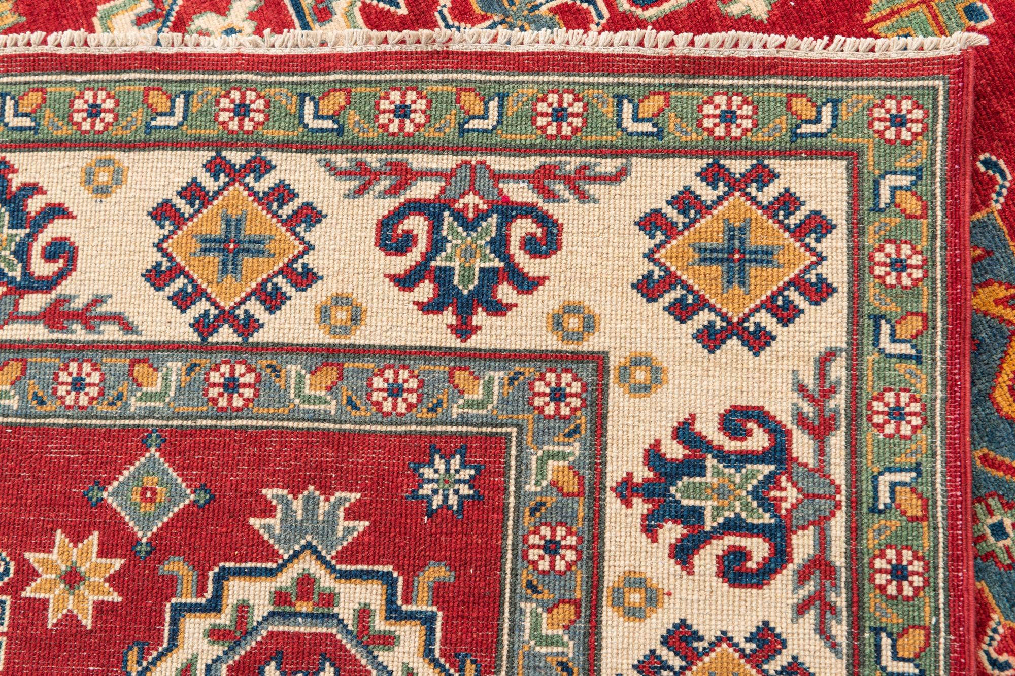 5' 9 x 8' Hand Knotted Kazak Rug