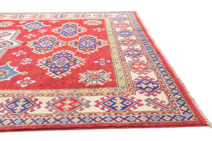 5' 6 x 7' 10 Hand Knotted Kazak Rug