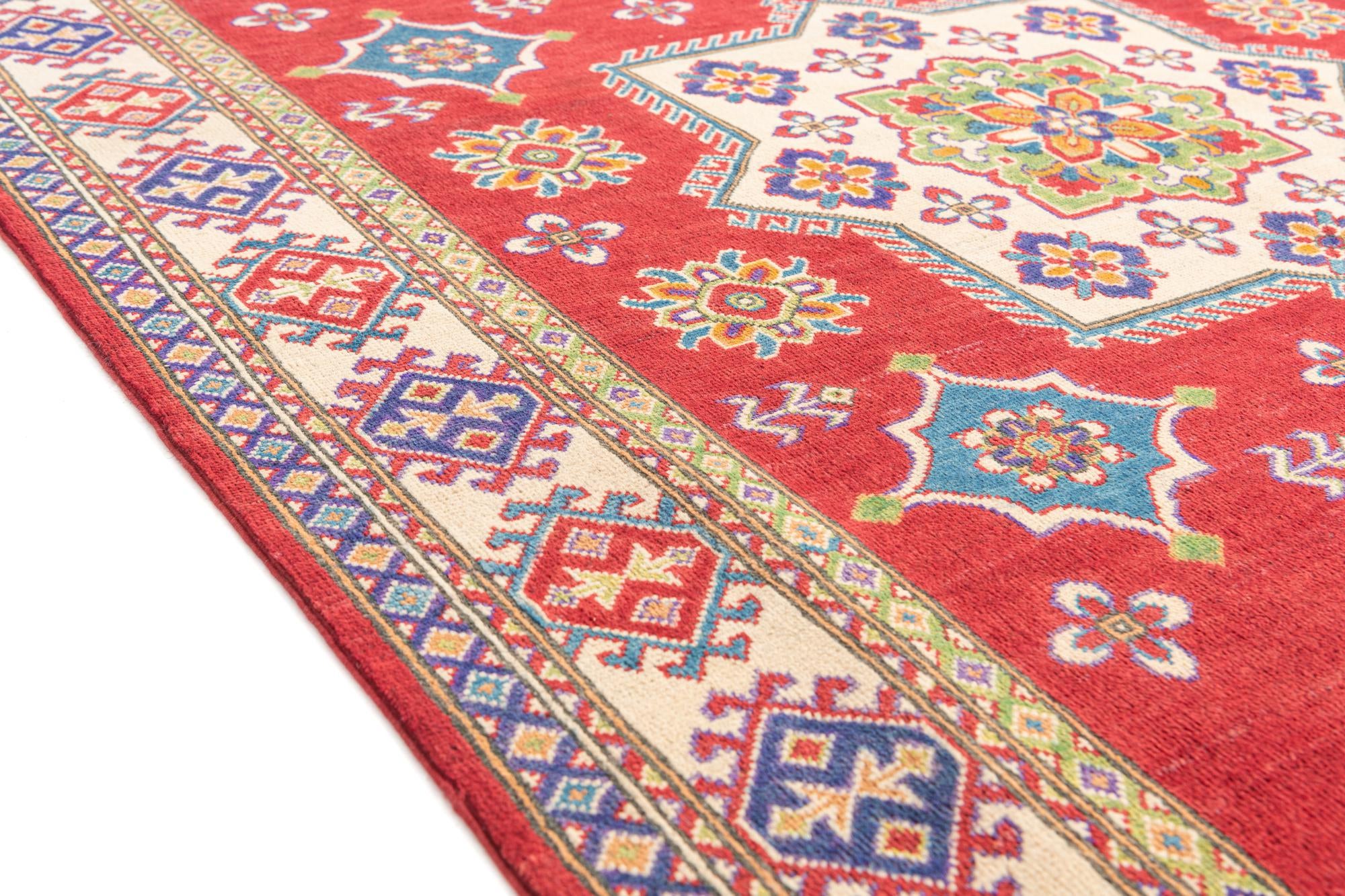 5' 6 x 7' 10 Hand Knotted Kazak Rug