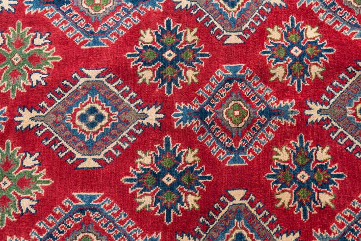 Detail image of 6' 4 x 9' 9 Hand Knotted Kazak Rug