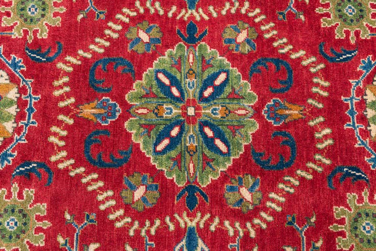 Detail image of 6' 7 x 9' 7 Hand Knotted Kazak Rug