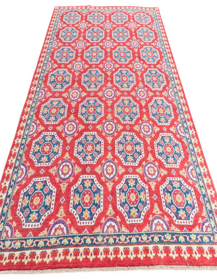 Detail image of 6' 5 x 9' 7  Hand Knotted Kazak Rug