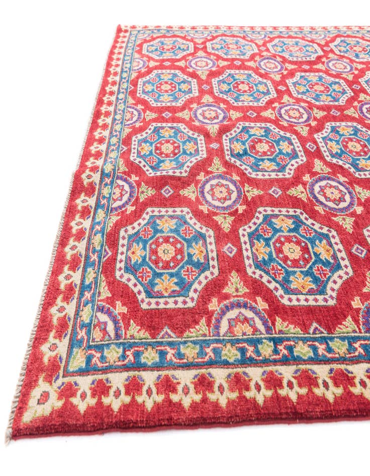 Detail image of 6' 5 x 9' 7  Hand Knotted Kazak Rug