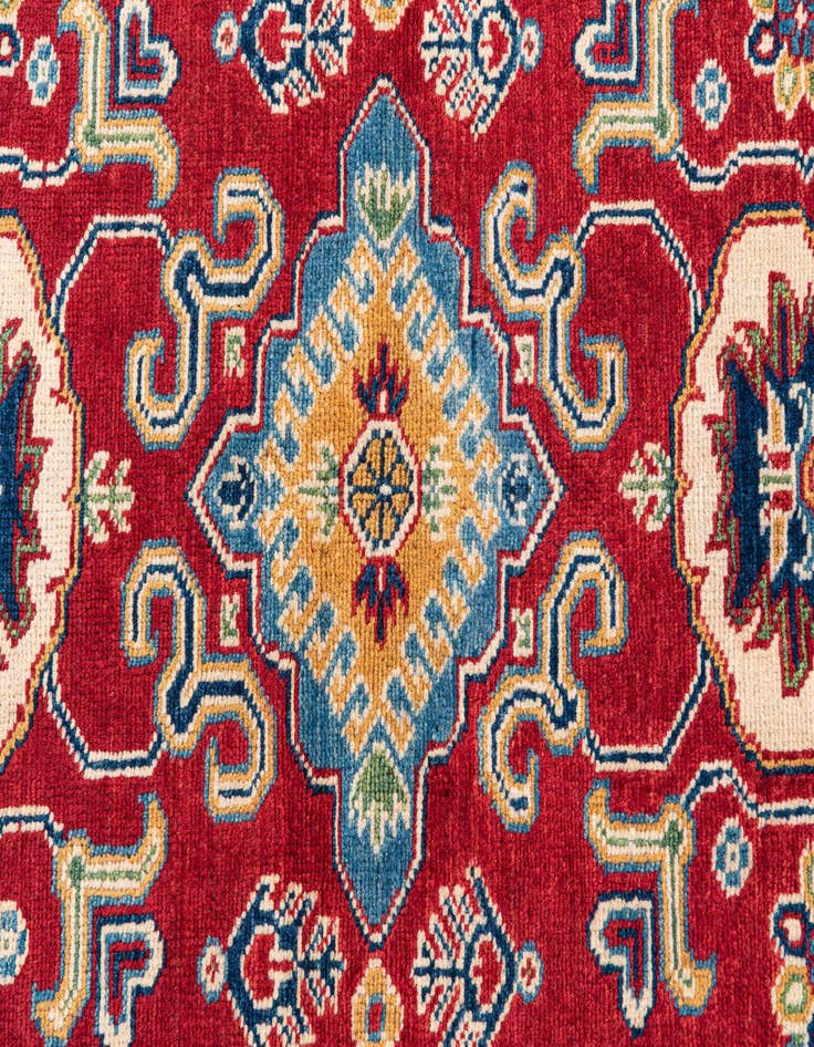 Detail image of 3' 5 x 4' 10 Hand Knotted Kazak Rug