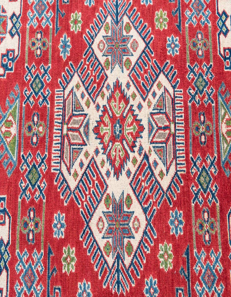 Detail image of 4' x 6' Hand Knotted Kazak Rug