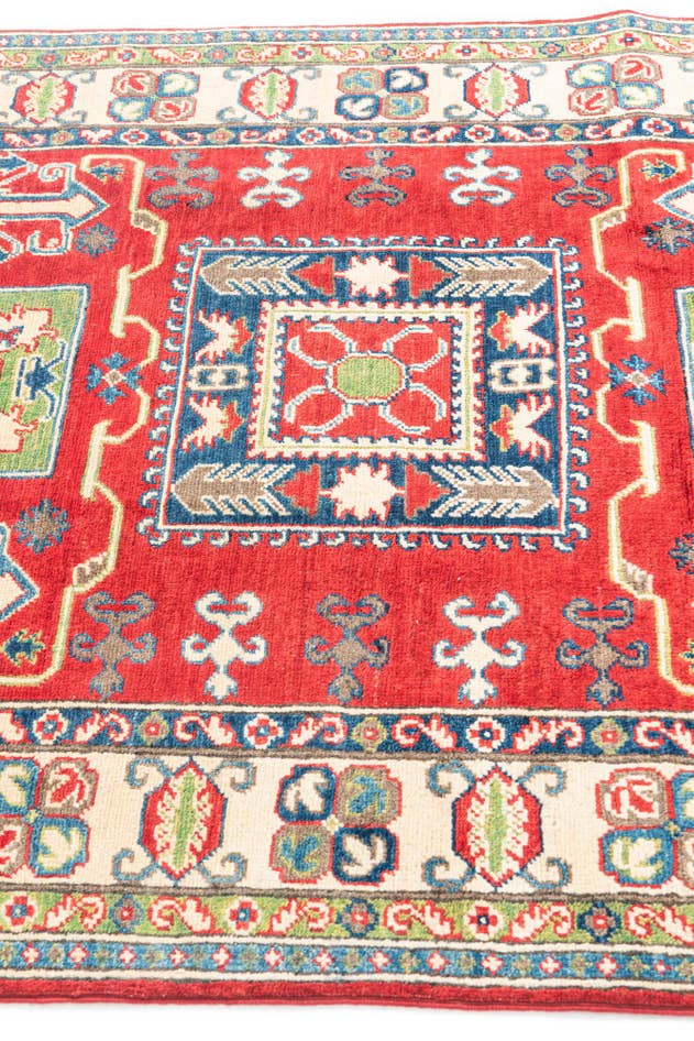 Detail image of 4' x 6' 1 Hand Knotted Kazak Rug