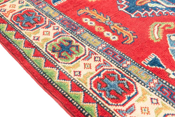 Detail image of 4' x 6' Hand Knotted Kazak Rug