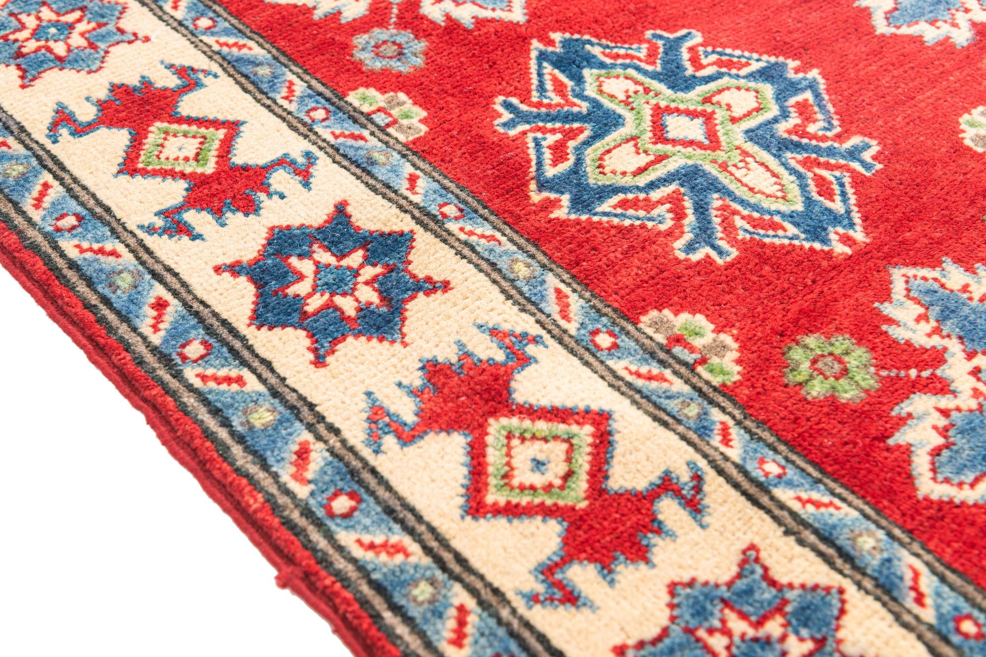 4' x 6' 1 Hand Knotted Kazak Rug