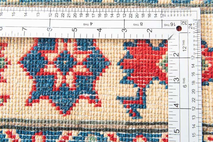 4' x 6' 1 Hand Knotted Kazak Rug