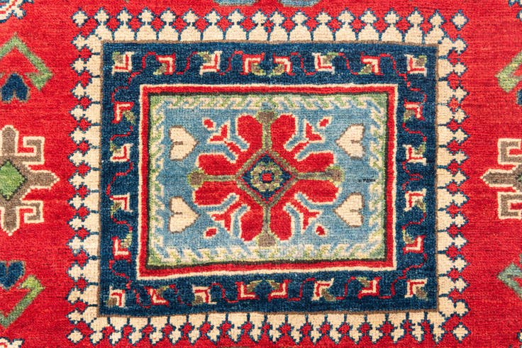 Detail image of 4' x 6' Hand Knotted Kazak Rug