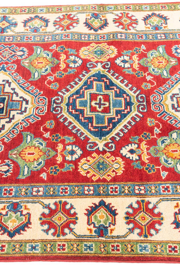 Detail image of 4' x 6' Hand Knotted Kazak Rug
