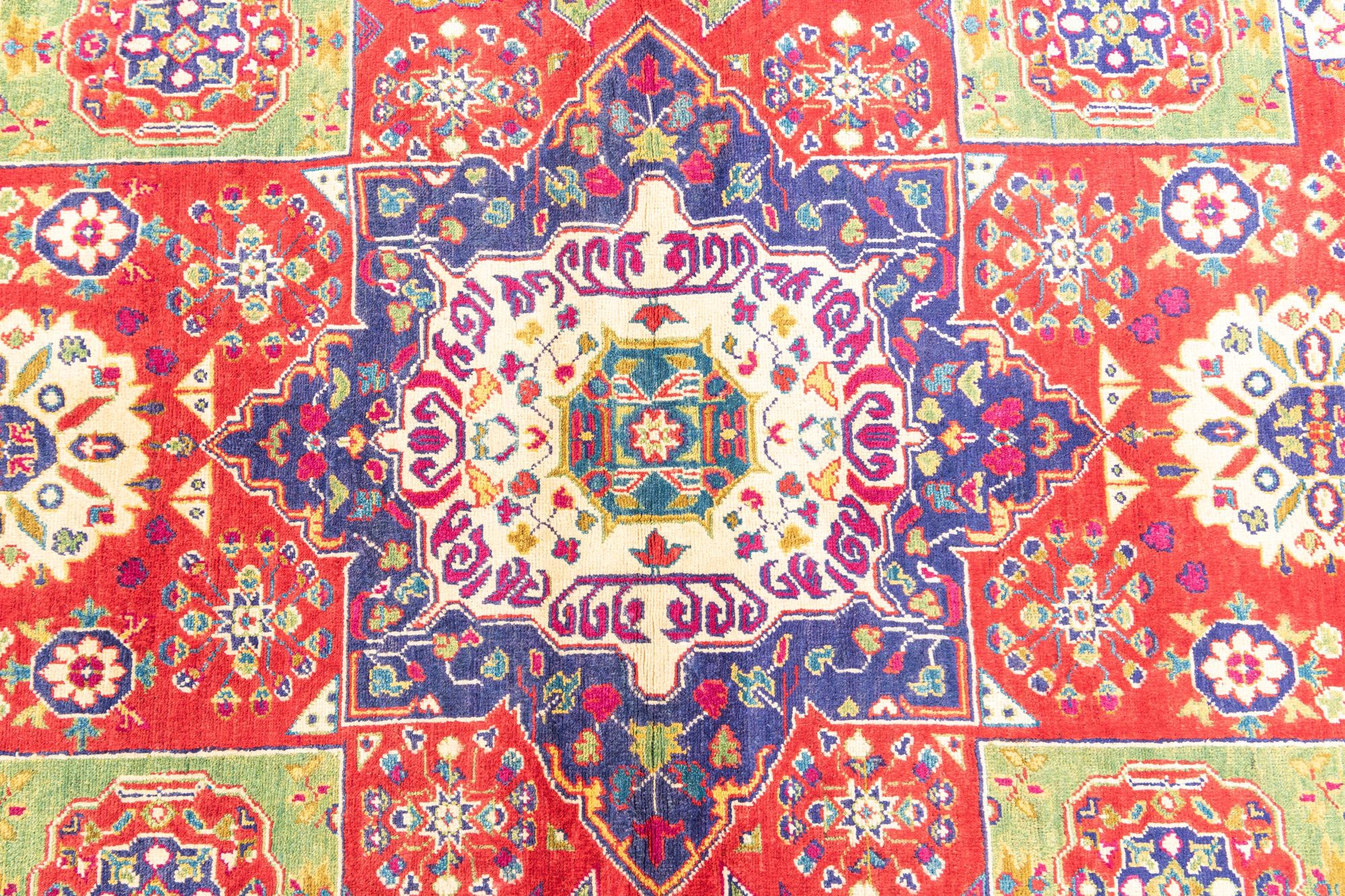 4' 1 x 6' 1 Hand Knotted Kazak Rug