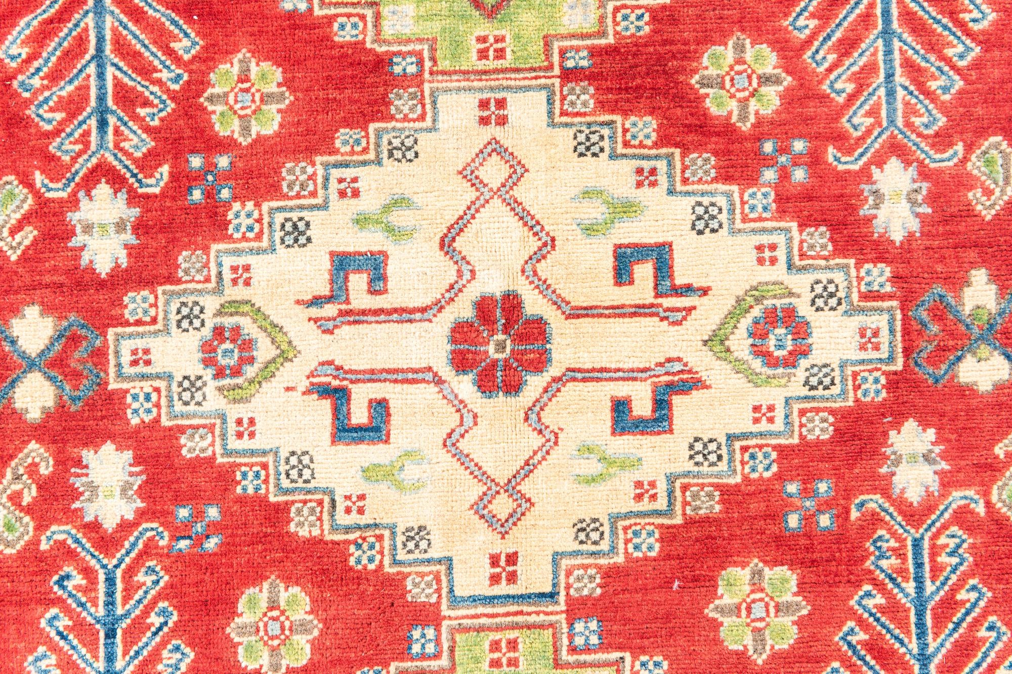 5' 6 x 7' 5 Hand Knotted Kazak Rug