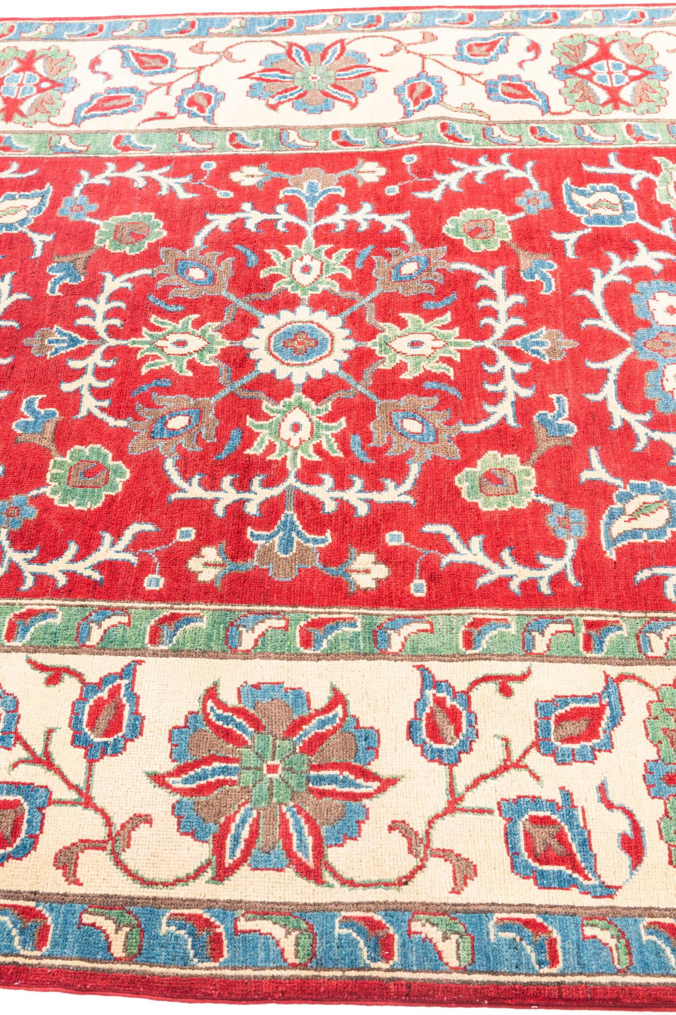 5' 7 x 8' Hand Knotted Kazak Rug