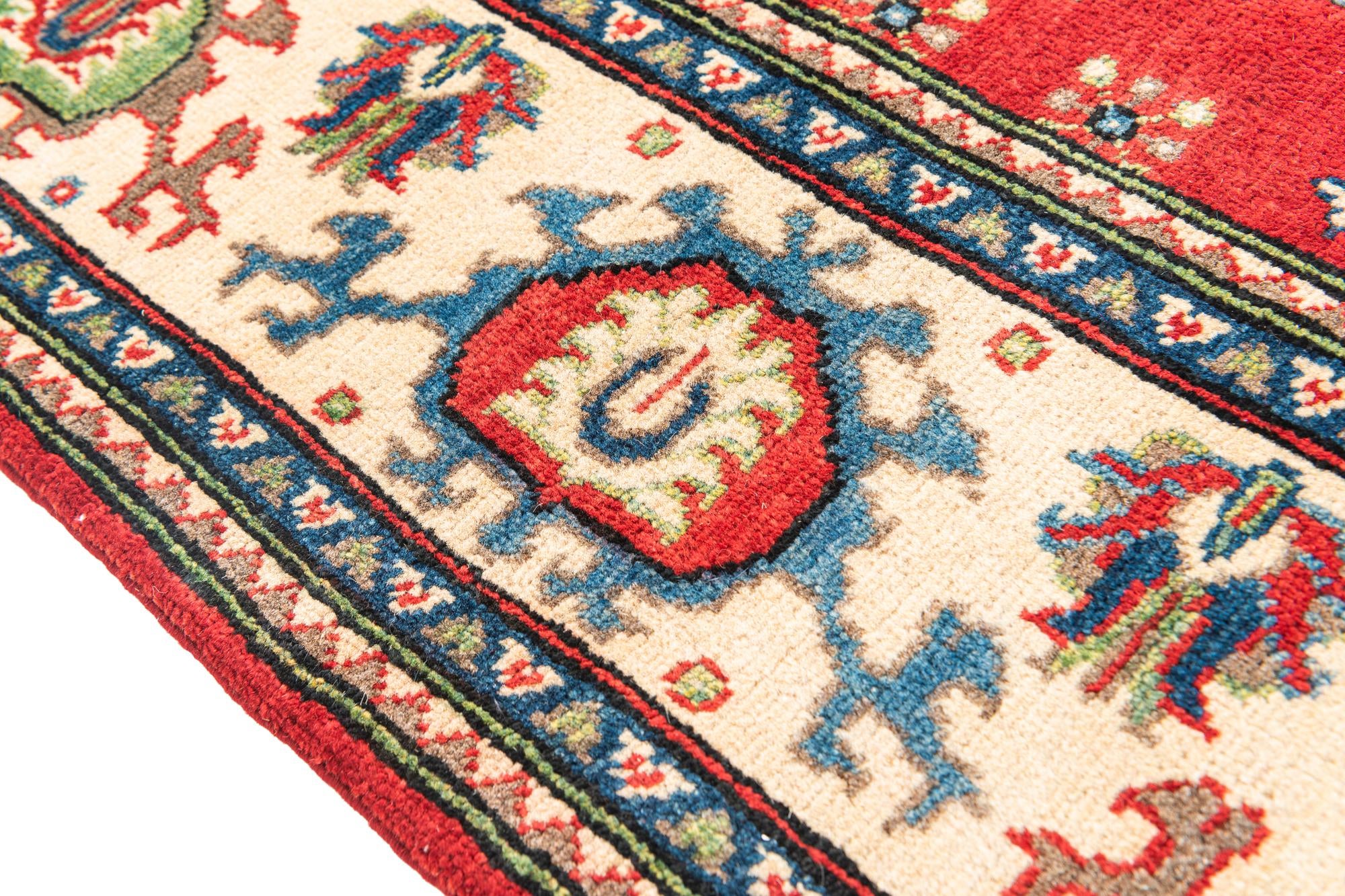 5' 8 x 7' 9 Hand Knotted Kazak Rug