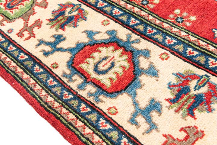 5' 8 x 7' 9 Hand Knotted Kazak Rug