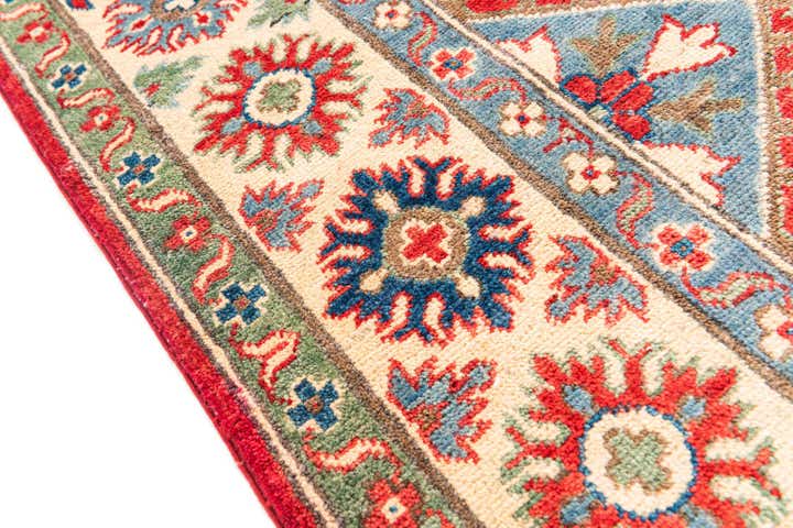 5' 10 x 8' Hand Knotted Kazak Rug