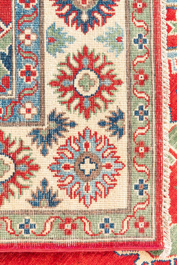 5' 10 x 8' Hand Knotted Kazak Rug