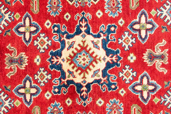 5' 7 x 7' 10 Hand Knotted Kazak Rug
