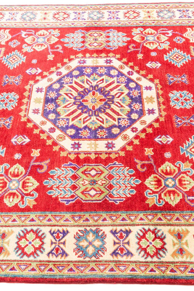Detail image of 5' 9 x 7' 10 Hand Knotted Kazak Rug