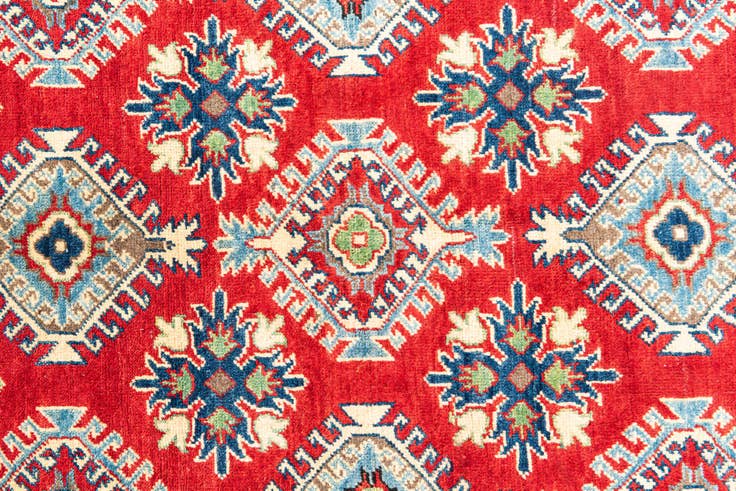 Detail image of 5' 6 x 7' 9 Hand Knotted Kazak Rug