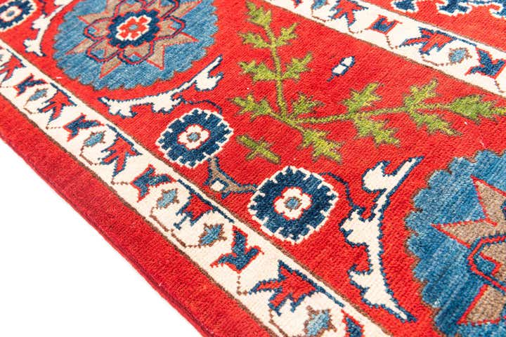 5' 8 x 8' Hand Knotted Kazak Rug