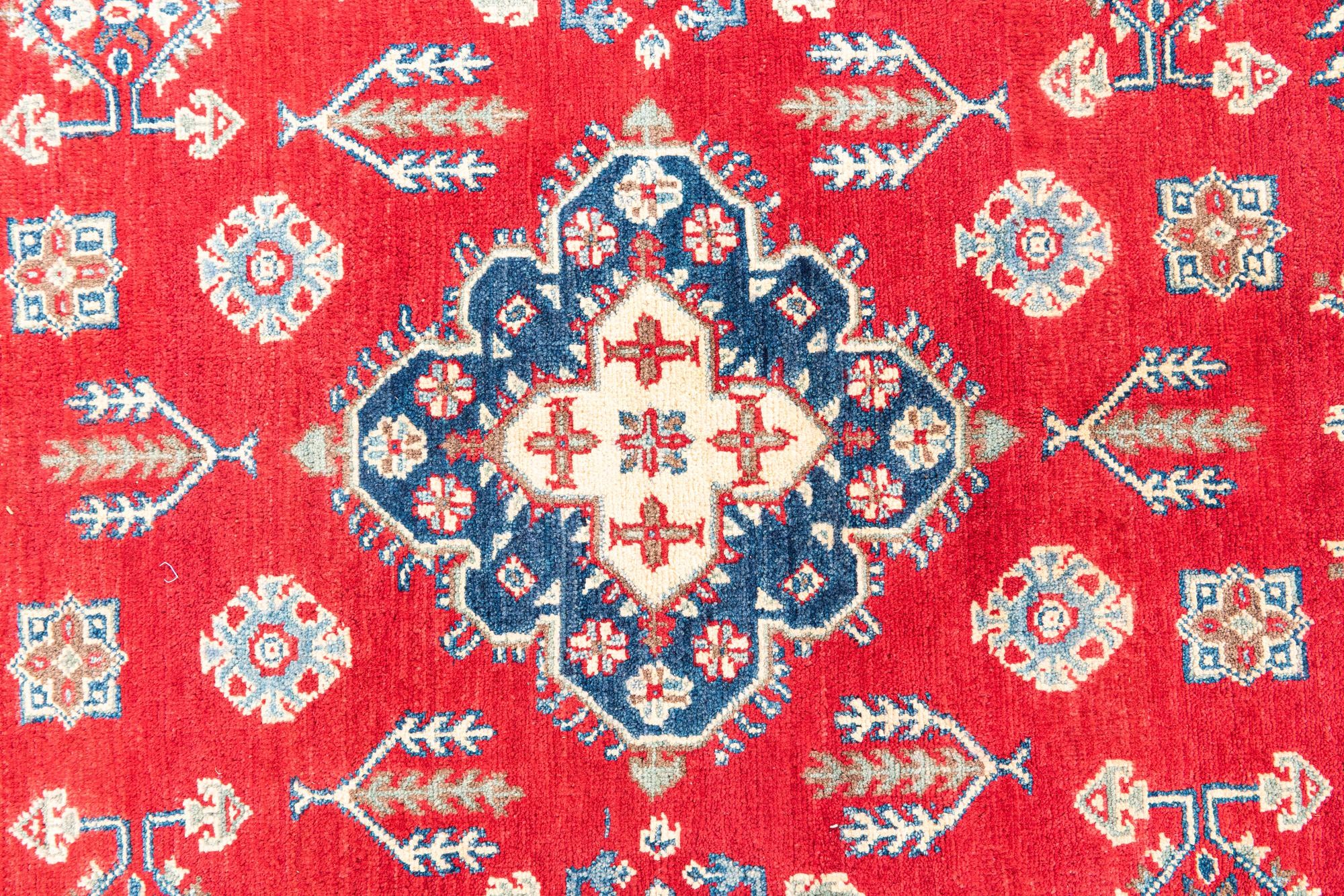 5' 6 x 8' Hand Knotted Kazak Rug