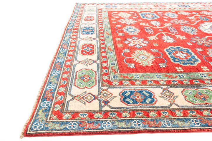 5' 7 x 8' Hand Knotted Kazak Rug