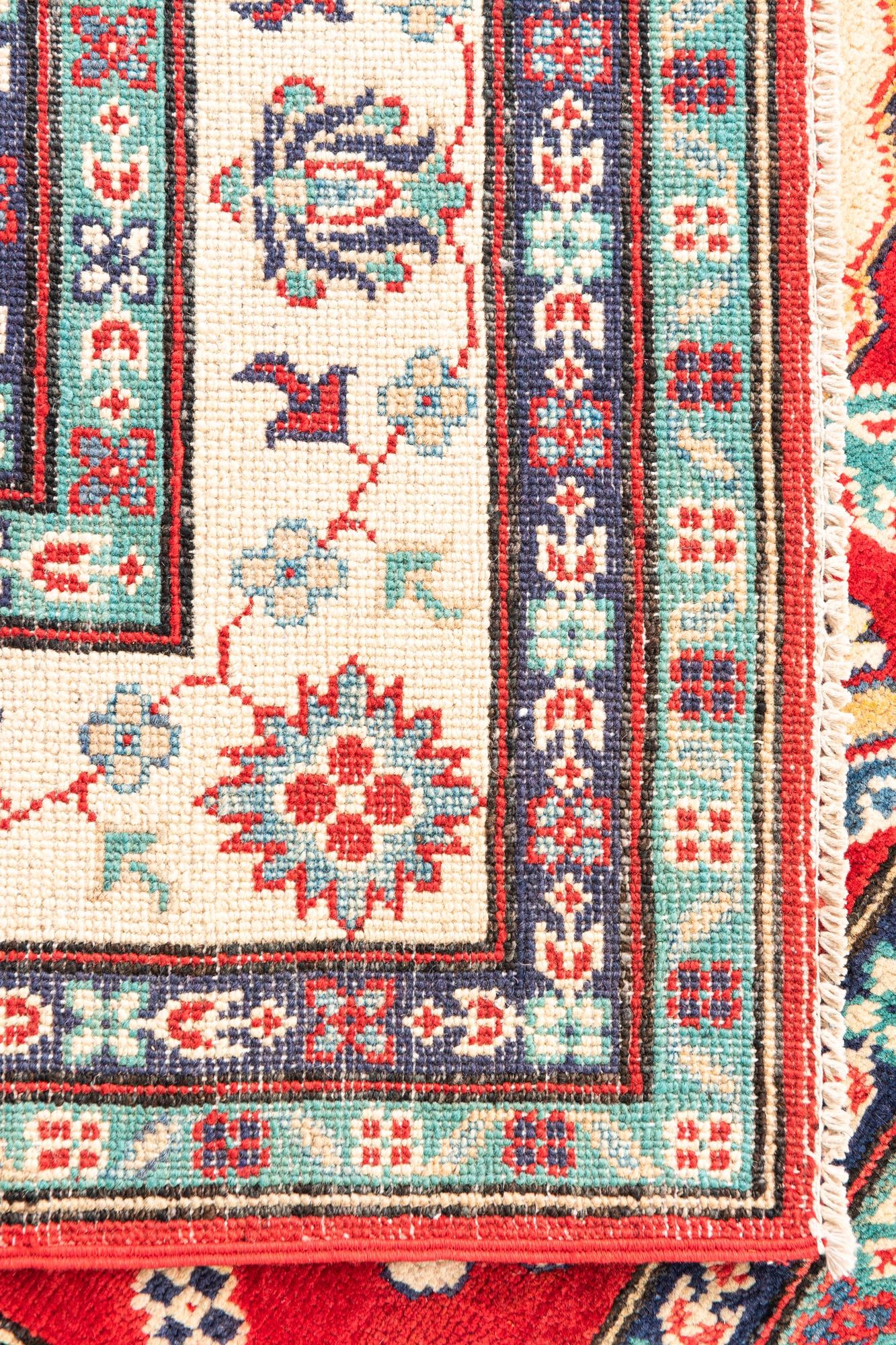 5' 2 x 6' 9 Hand Knotted Kazak Rug
